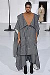 2019 Fall Winter', 'Anrealage', 'Full Length', 'ANREALAGE_WCFF19_325.jpg