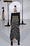 2019 Fall Winter', 'Anrealage', 'Full Length', 'ANREALAGE_WCFF19_372.jpg