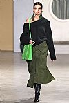 2019 Fall Winter', 'Jacquemus', 'Full Length', 'JAQUEMUS_WCFF19_328.jpg