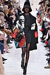 2019 Fall Winter', 'Valentino', 'Full Length', 'VALENTINO_WCFF19_002.jpg
