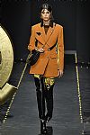 2019 Fall Winter', 'Versace', 'Full Length', 'VERSACE_WCFF19_004.jpg