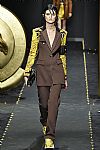 2019 Fall Winter', 'Versace', 'Full Length', 'VERSACE_WCFF19_008.jpg