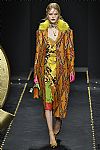 2019 Fall Winter', 'Versace', 'Full Length', 'VERSACE_WCFF19_024.jpg