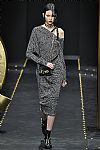 2019 Fall Winter', 'Versace', 'Full Length', 'VERSACE_WCFF19_030.jpg