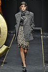 2019 Fall Winter', 'Versace', 'Full Length', 'VERSACE_WCFF19_032.jpg