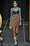 2019 Fall Winter', 'Versace', 'Full Length', 'VERSACE_WCFF19_040.jpg