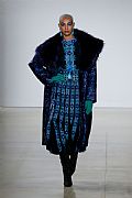 Tadashi Shoji