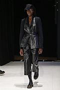 2020 Fall Winter', 'Hussein Chalayan', 'Full Length', 'CHALAYAN_WCFF20_009.JPG
