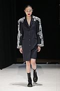 2020 Fall Winter', 'Hussein Chalayan', 'Full Length', 'CHALAYAN_WCFF20_048.JPG