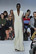 2020 Fall Winter', 'J.W. Anderson', 'Full Length', 'JWANDERSON_WCFF20_101.JPG