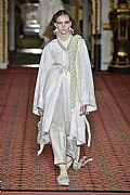 2020 Fall Winter', 'Simone Rocha', 'Full Length', 'SROCHA_WCFF20_005.JPG
