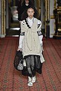 2020 Fall Winter', 'Simone Rocha', 'Full Length', 'SROCHA_WCFF20_036.JPG