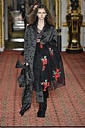 2020 Fall Winter', 'Simone Rocha', 'Full Length', 'SROCHA_WCFF20_050.JPG