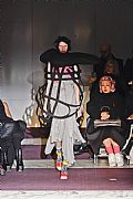 2020 Fall Winter', 'Comme des Garcons', 'Full Length', 'COMME_WCFF20_042.JPG