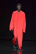2020 Fall Winter', 'Balenciaga', 'Full Length', 'BALENCIAGA_WCFF20_034.JPG