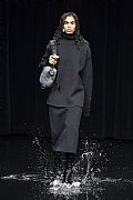 2020 Fall Winter', 'Balenciaga', 'Full Length', 'BALENCIAGA_WCFF20_077.JPG