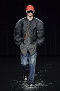 2020 Fall Winter', 'Balenciaga', 'Full Length', 'BALENCIAGA_WCFF20_209.JPG