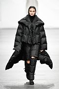 2020 Fall Winter', 'Issey Miyake', 'Full Length', 'MIYAKE_WCFF20_088.JPG