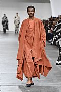 2020 Fall Winter', 'Issey Miyake', 'Full Length', 'MIYAKE_WCFF20_329.JPG
