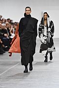 2020 Fall Winter', 'Issey Miyake', 'Full Length', 'MIYAKE_WCFF20_334.JPG