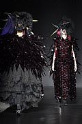 2020 Fall Winter', 'Noir Kei Ninomiya', 'Full Length', 'NINOMIYA_WCFF20_024.JPG