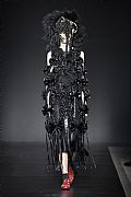 2020 Fall Winter', 'Noir Kei Ninomiya', 'Full Length', 'NINOMIYA_WCFF20_045.JPG