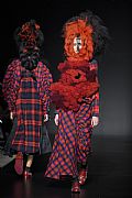 2020 Fall Winter', 'Noir Kei Ninomiya', 'Full Length', 'NINOMIYA_WCFF20_055.JPG