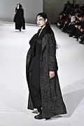 2020 Fall Winter', 'Yohji Yamamoto', 'Full Length', 'YAMAMOTO_WCFF20_021.JPG