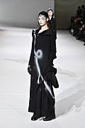 2020 Fall Winter', 'Yohji Yamamoto', 'Full Length', 'YAMAMOTO_WCFF20_069.JPG