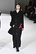 2020 Fall Winter', 'Yohji Yamamoto', 'Full Length', 'YAMAMOTO_WCFF20_070.JPG