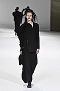 2020 Fall Winter', 'Yohji Yamamoto', 'Full Length', 'YAMAMOTO_WCFF20_081.JPG