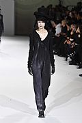 2020 Fall Winter', 'Yohji Yamamoto', 'Full Length', 'YAMAMOTO_WCFF20_118.JPG