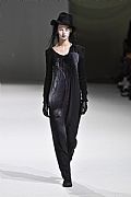 2020 Fall Winter', 'Yohji Yamamoto', 'Full Length', 'YAMAMOTO_WCFF20_120.JPG