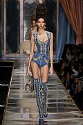2020 Fall Winter', 'Moschino', 'Full Length', 'MOSCHINO_WCFF20_017.JPG