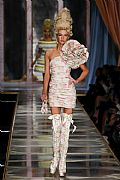 2020 Fall Winter', 'Moschino', 'Full Length', 'MOSCHINO_WCFF20_200.JPG