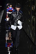 2020 Fall Winter', 'Versace', 'Full Length', 'VERSACE_WCFF20_048.JPG