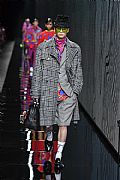 2020 Fall Winter', 'Versace', 'Full Length', 'VERSACE_WCFF20_115.JPG