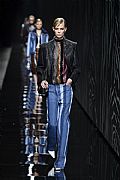 2020 Fall Winter', 'Versace', 'Full Length', 'VERSACE_WCFF20_137.JPG