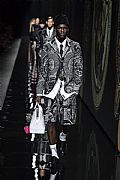 2020 Fall Winter', 'Versace', 'Full Length', 'VERSACE_WCFF20_202.JPG